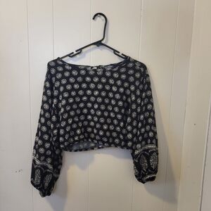Nicole Miller size small flower crop top